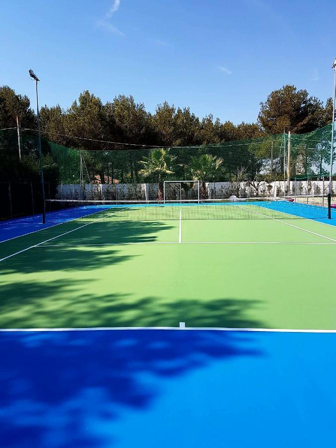 Villa Edda Heated Pool 加拉蒂纳 外观 照片