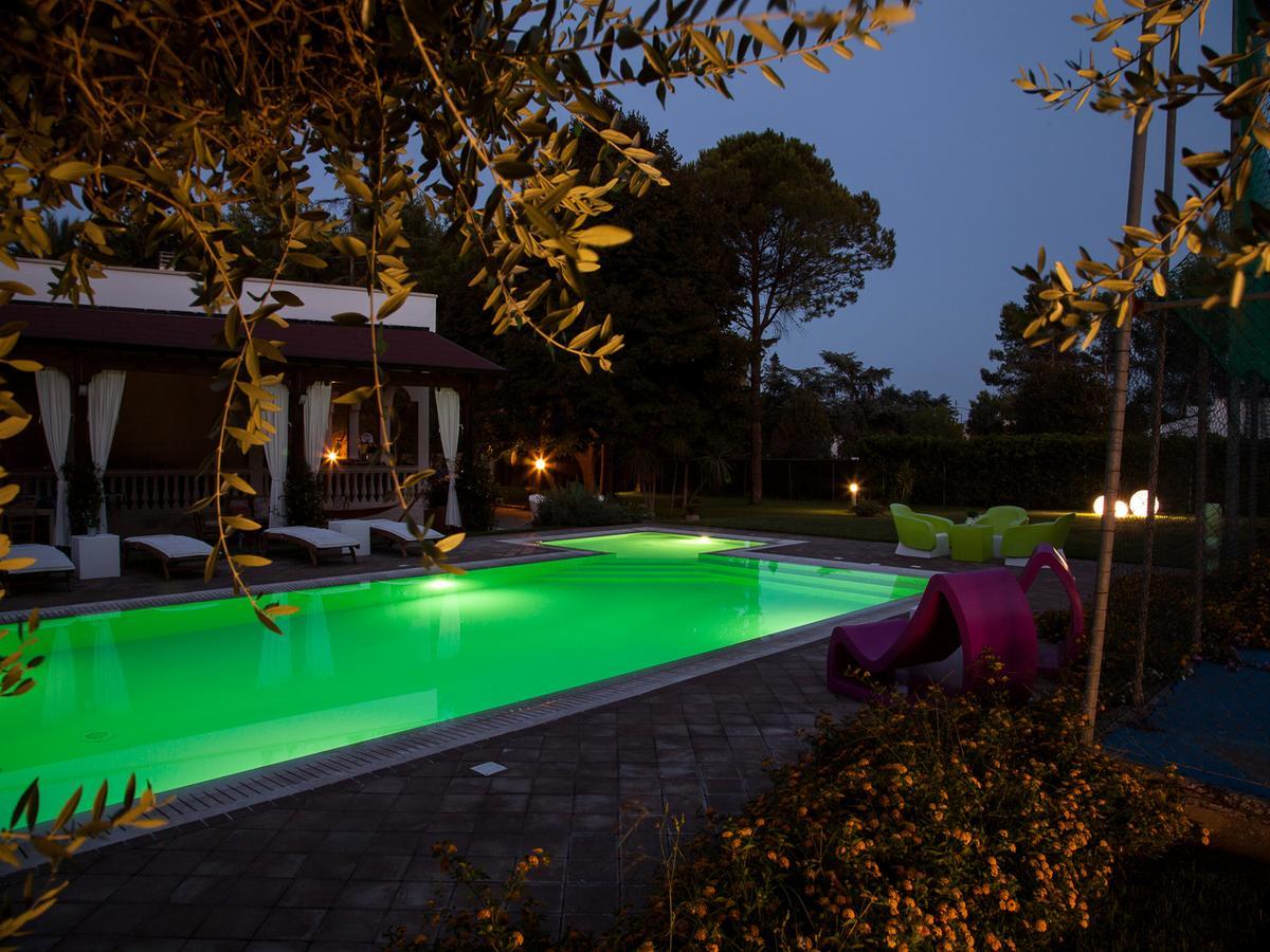 Villa Edda Heated Pool 加拉蒂纳 外观 照片
