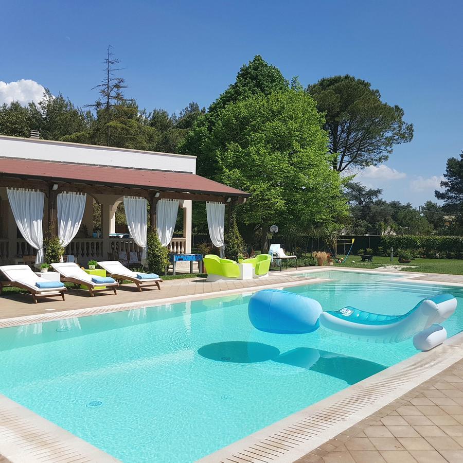 Villa Edda Heated Pool 加拉蒂纳 外观 照片