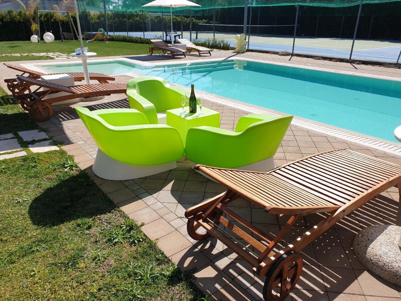 Villa Edda Heated Pool 加拉蒂纳 外观 照片