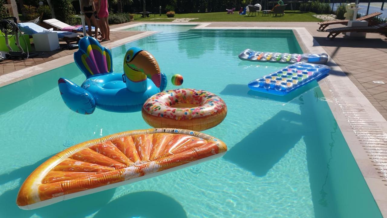 Villa Edda Heated Pool 加拉蒂纳 外观 照片